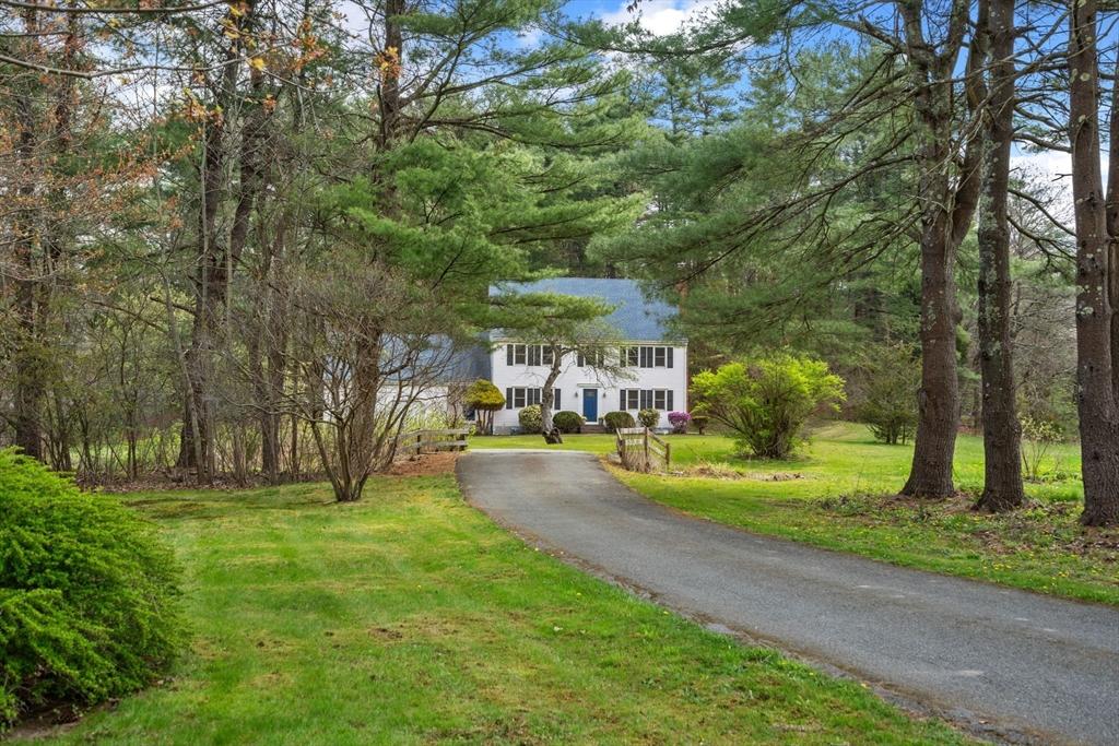 20 Pine St, 73232070, Dover, Single Family Residence,  for sale, Susan Bevilacqua, Douglas Elliman Real Estate